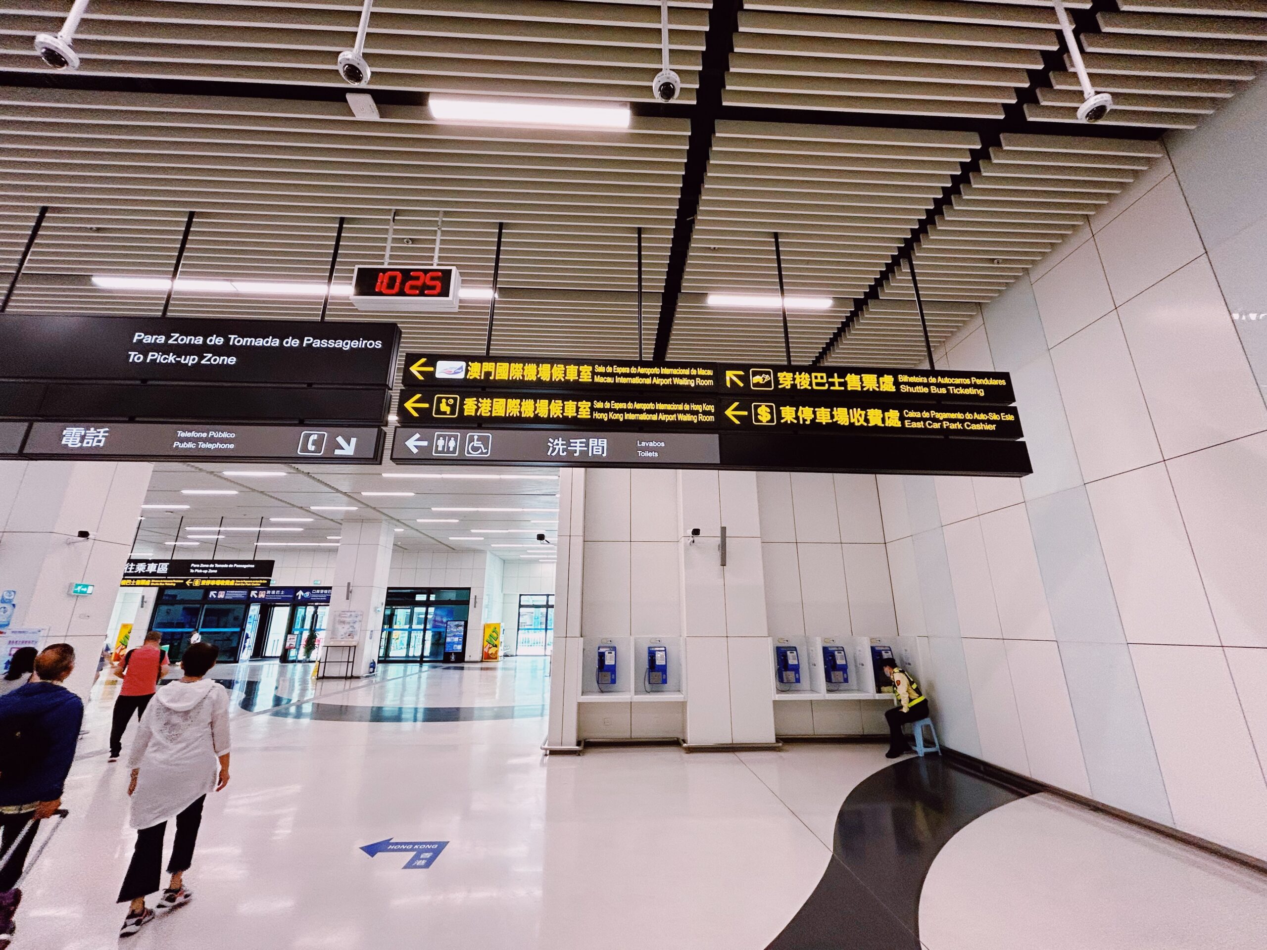 マカオから香港空港へのダイレクトバス